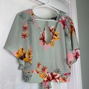 Summer Vacation Top ☀️😎⛱️🌴